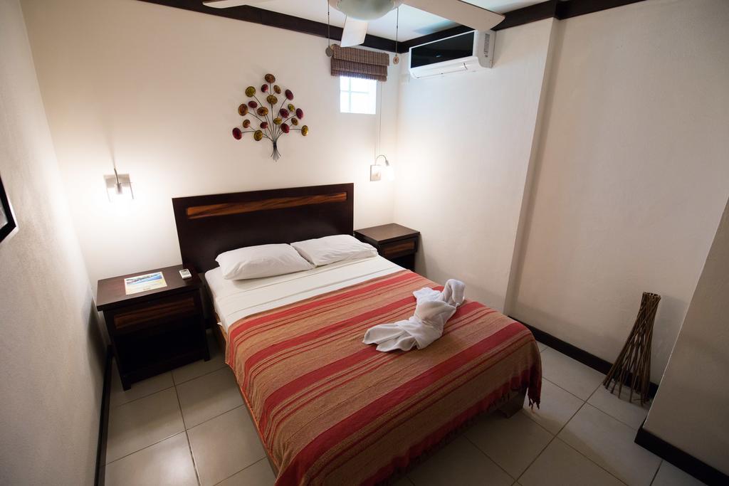 Tuanis Aparthotel Jacó Εξωτερικό φωτογραφία